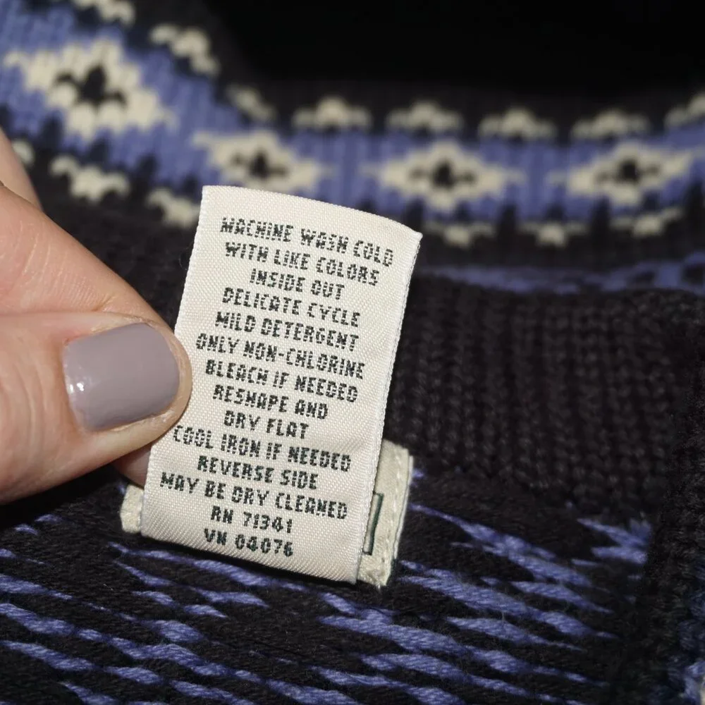 Vintage LL Bean Intarsia Snowflake Knit Cardigan Sweater - Picture 7 of 9